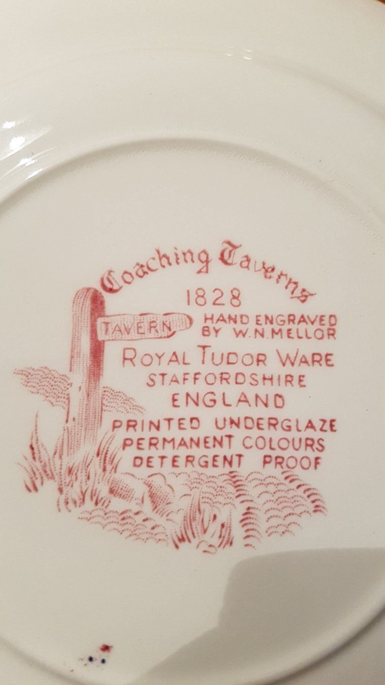 Piatti: Royal Tudor Coaching Taverns England – Nuovo (secondo la descrizione) da Urtenen-Schönbühl venduto da Cbuyer 7