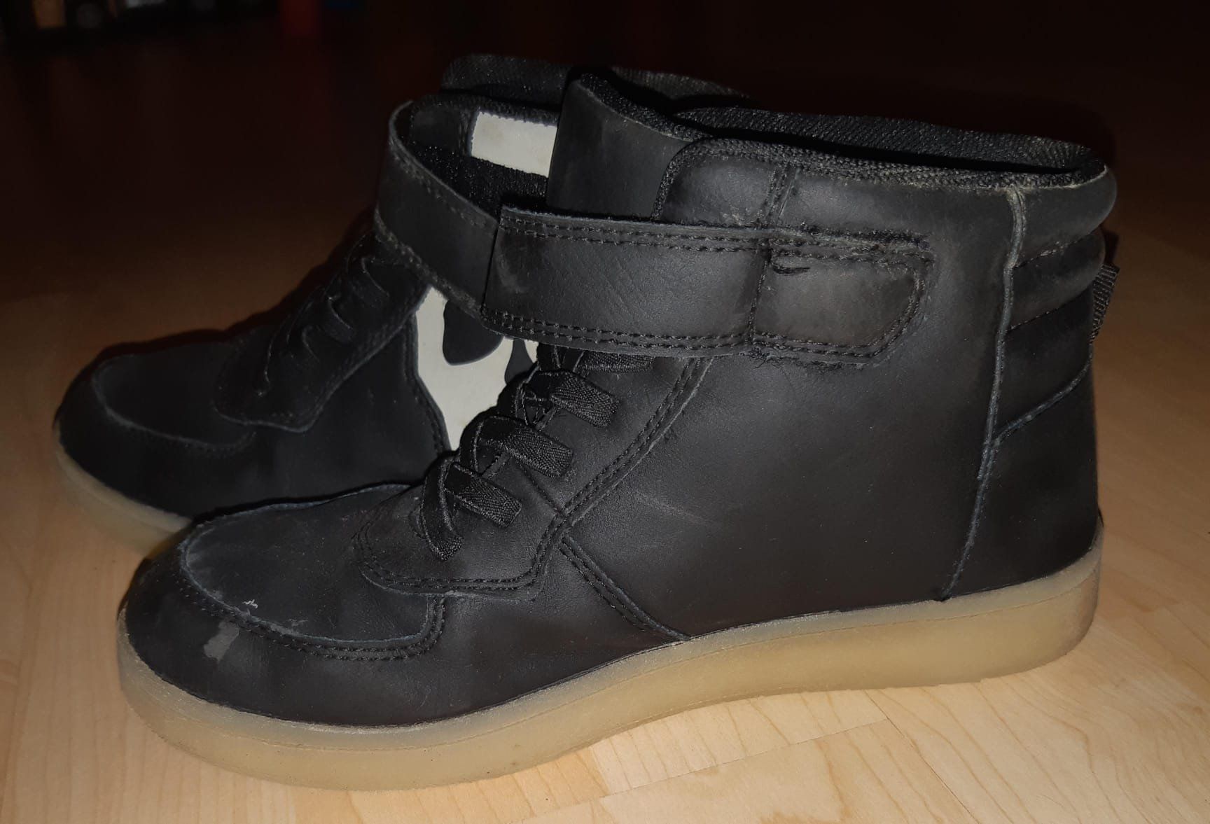 Scarpe per ragazzi: Junge Sneaker, Halloween, mit Beleuchtung, Gr. 33 – Usato da Sachseln venduto da volvoc70 4