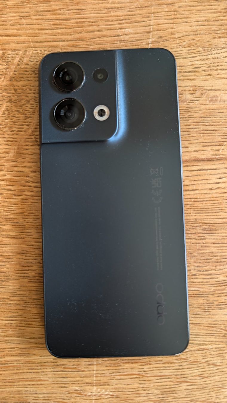 Oppo Telefoni cellulari / Smartphones: Oppo Reno 8 5G – Usato da Samedan venduto da robin.benz