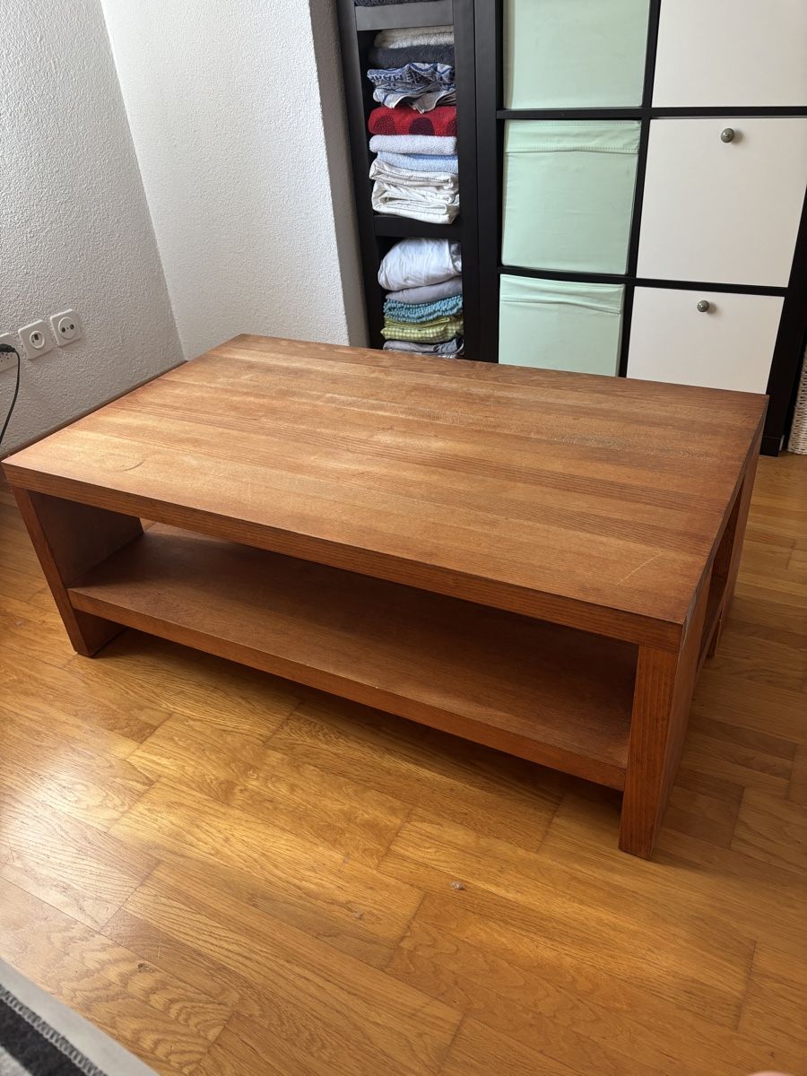 Tavoli: Couchtisch Massivholz – Usato da Zürich venduto da DijanaKn