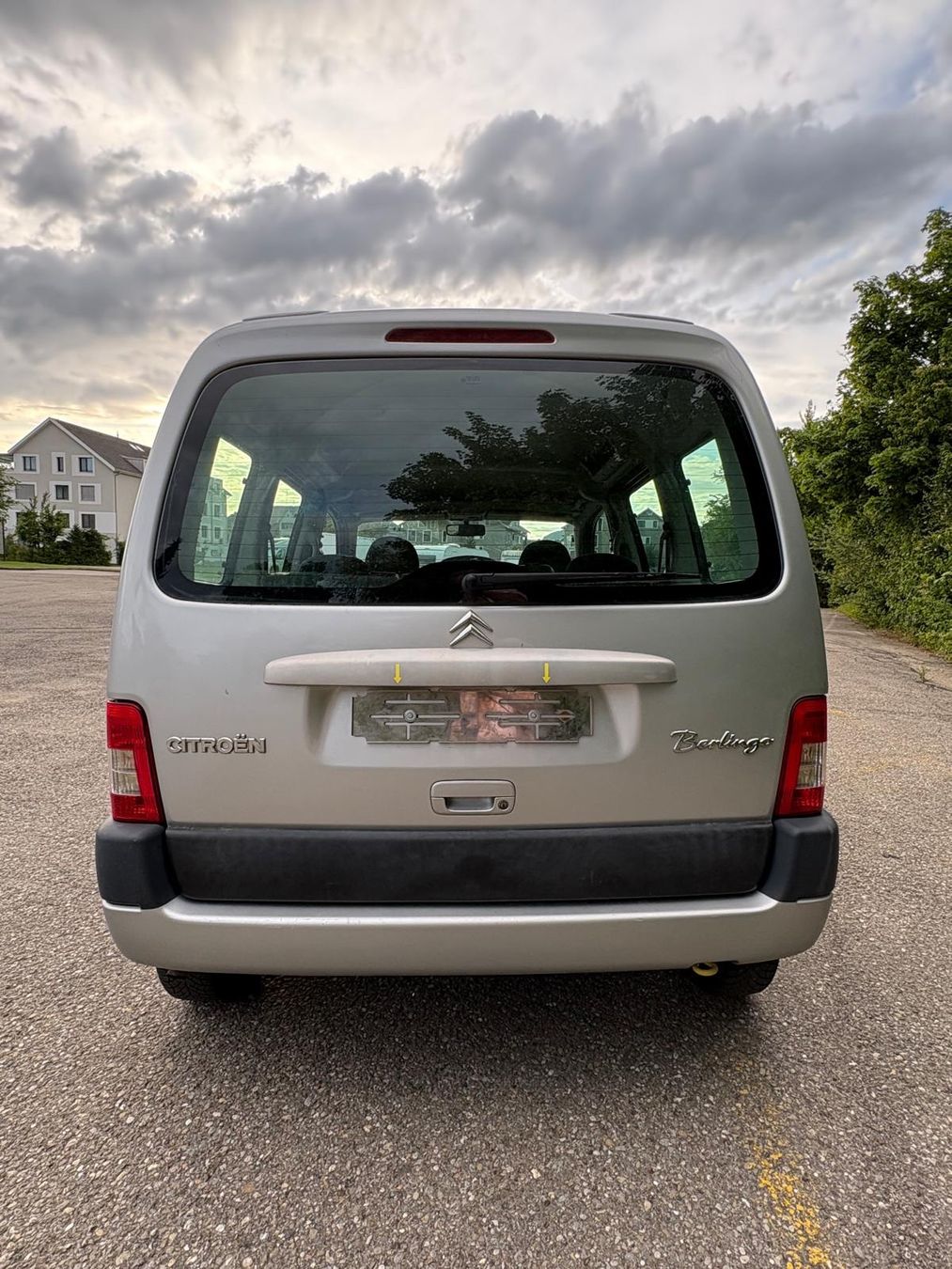Citroën Automobili: Citroen Berlingo 1.4 ie – Usato da Felben-Wellhausen venduto da Haldi2 4