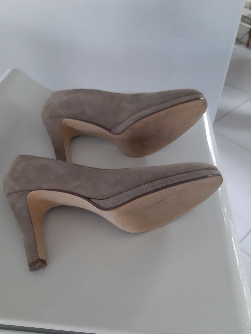 Scarpe da donna: Damenschuhe Gr. 37 – Usato da Urtenen-Schönbühl venduto da Kronengold 1