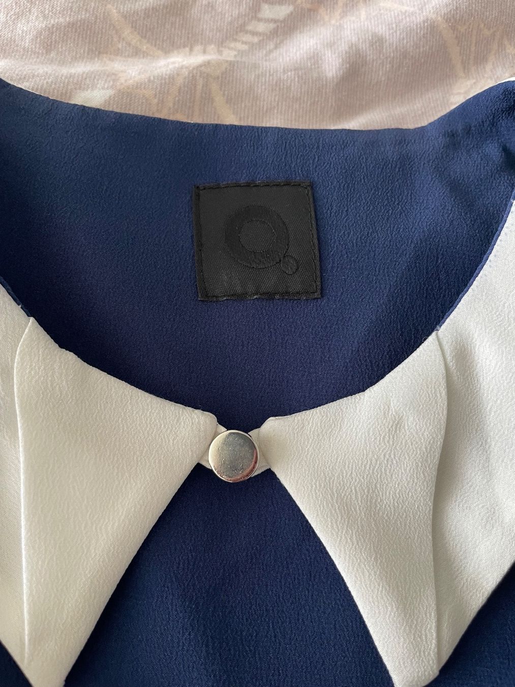 Blusen: Bluse von QUE – Neu (gemäss Beschreibung) aus Zürich von SeldaY 1