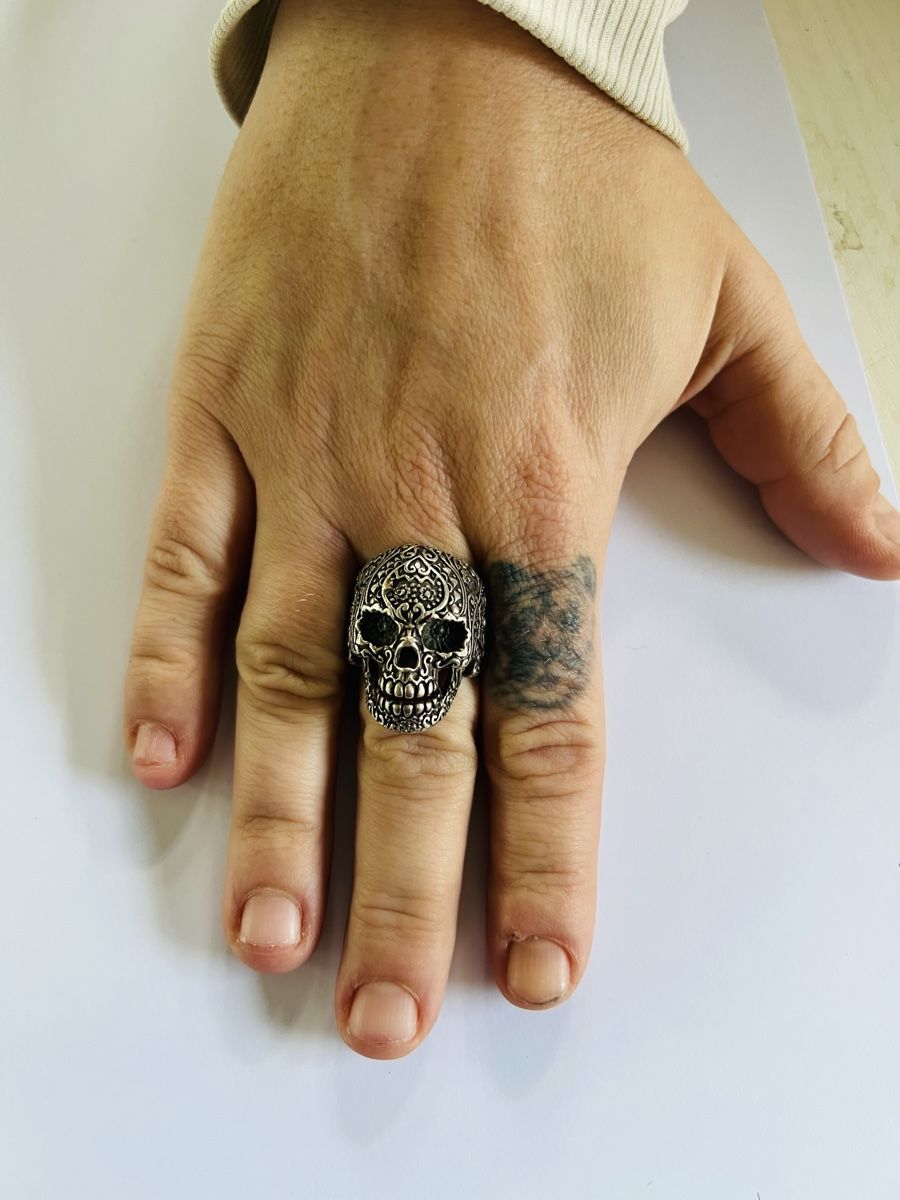 Anelli: Silberring 925er Totenkopf Ringgrösse 58 – Usato da Emmenbrücke venduto da mel_7lqf 1