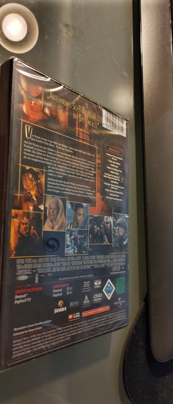 Tutti i DVDs: Riddick DVD Chroniken eines Kriegers Original Verpackt – Nuovo e nell'imballaggio originale da Dottikon venduto da Oldyfreak 1