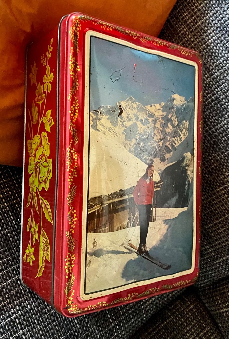 Contenitori & Simili: Boîte à biscuit ancienne – Usato da Estavayer Le Lac venduto da sico1260 3