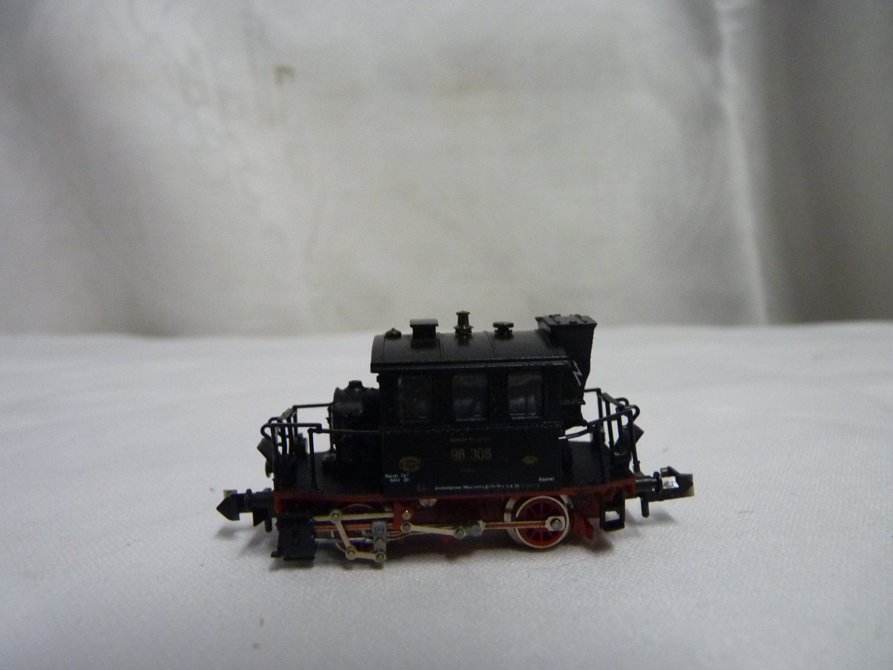 Trix Modelleisenbahnen: Spur N Trix- Mini Lokomotive 98308 – Gebraucht aus Küsnacht ZH von zoliboli01 1