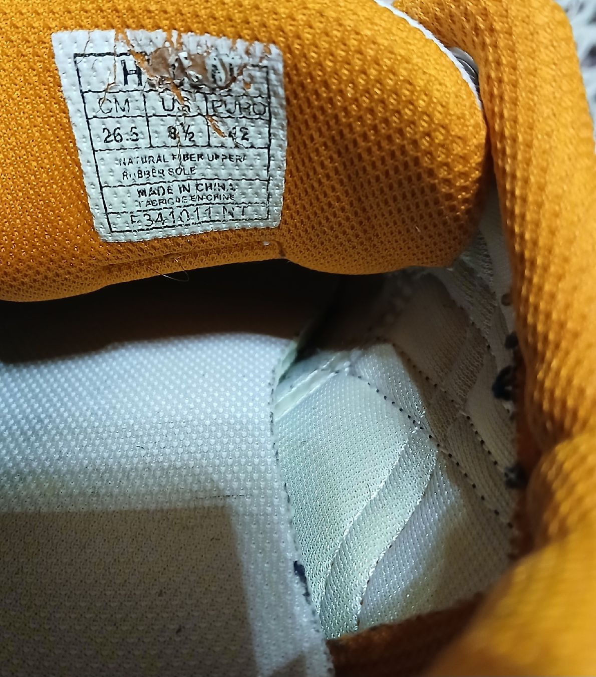 Asics Herrenschuhe: Asics Turnschuhe weiss/orange Grösse 42 – Gebraucht aus Frasnacht von ale_g288 3