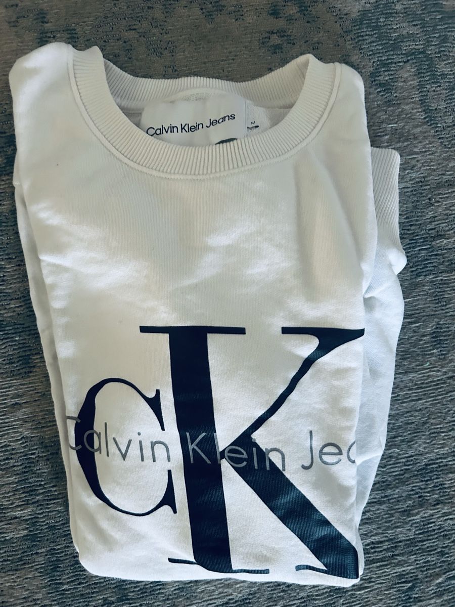 Calvin Klein Pullover & Sweatshirts: 2 x Calvin Klein Jeans Pullover grau & weiss Grösse M – Neu (gemäss Beschreibung) aus Bülach von Snip4u 8