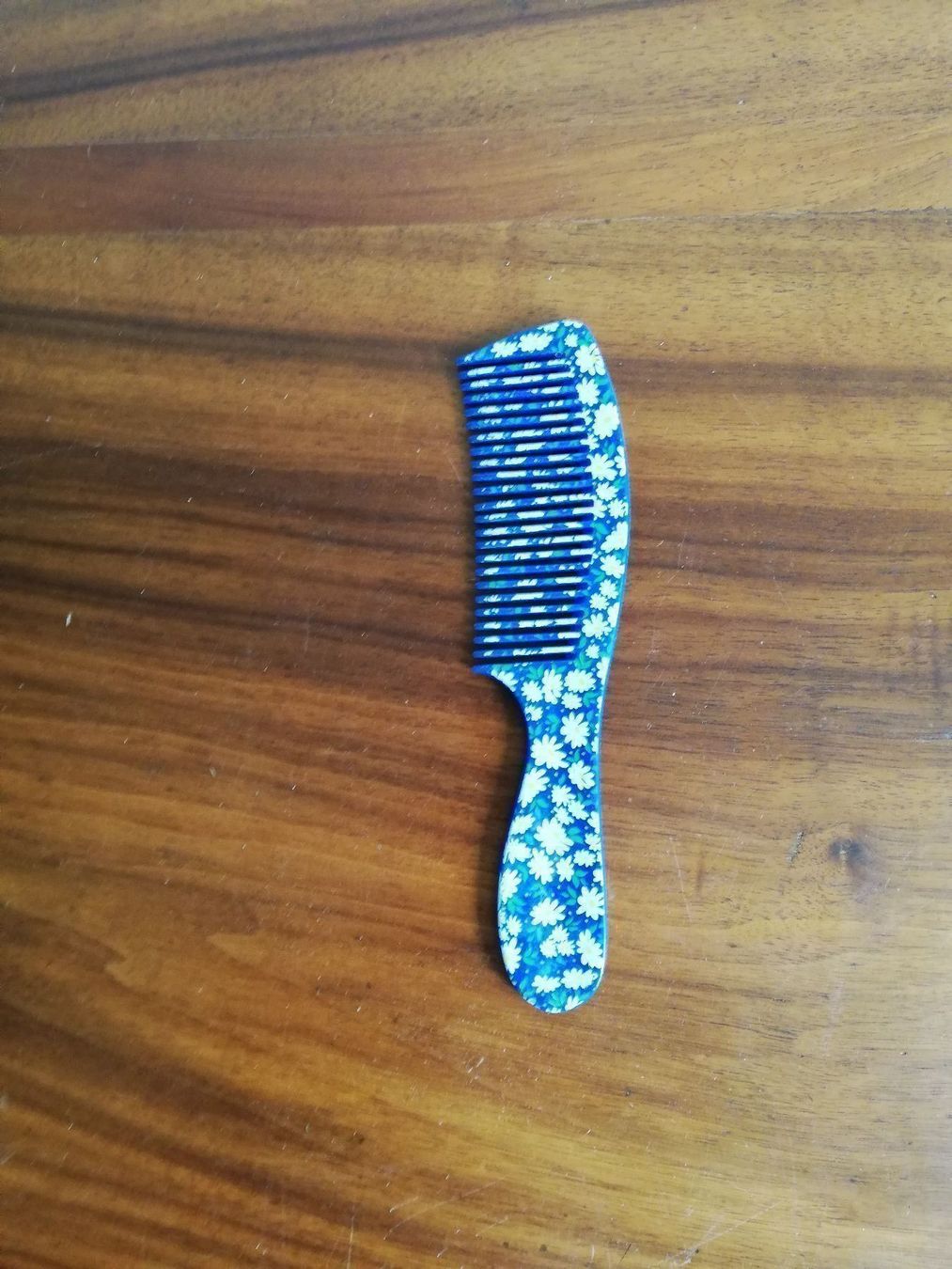 Altro per la cura dei capelli: Kamm Deko Blumen Margareten – Usato da Zuerich venduto da lichti 2