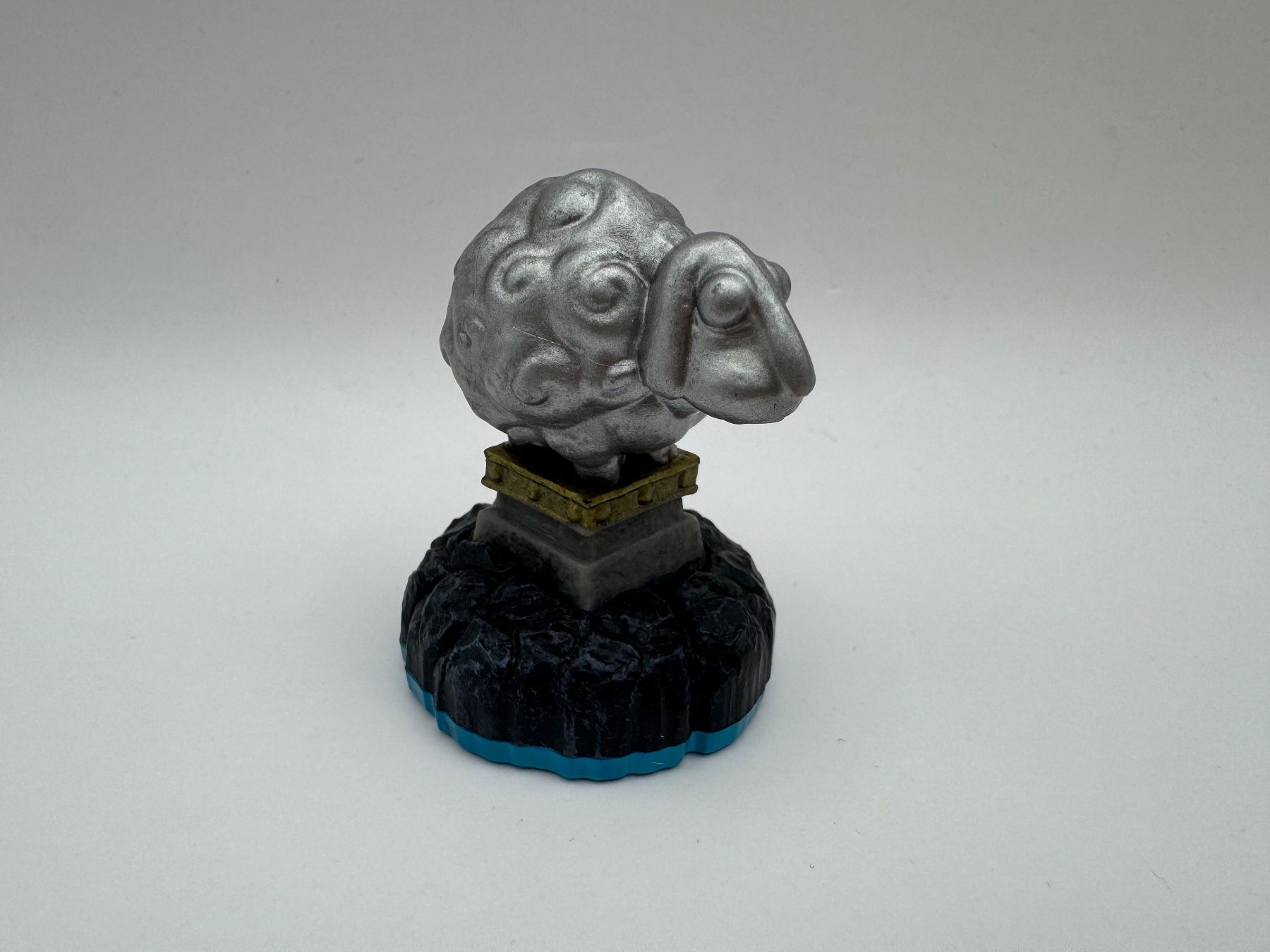 Statuette: Skylanders SWAP Force Platinum Sheep – Usato da Bettlach venduto da awi_7jcb
