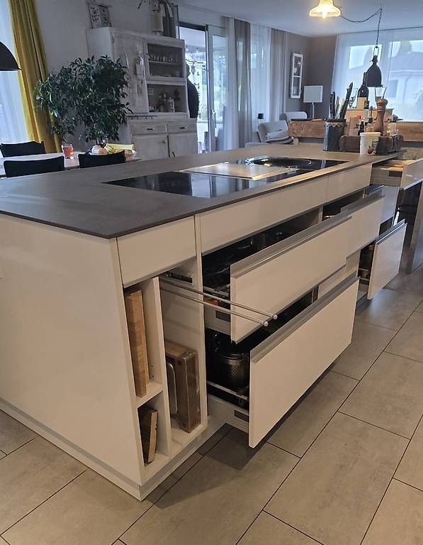 Cucine complete: Kücheninsel- weiss hochglanz – Usato da Guntershausen venduto da acsirp 4