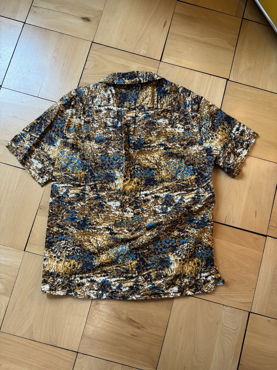 Camicie: Arket Kurzarm Shirt | 48 – Usato da Zürich venduto da interioralism 1