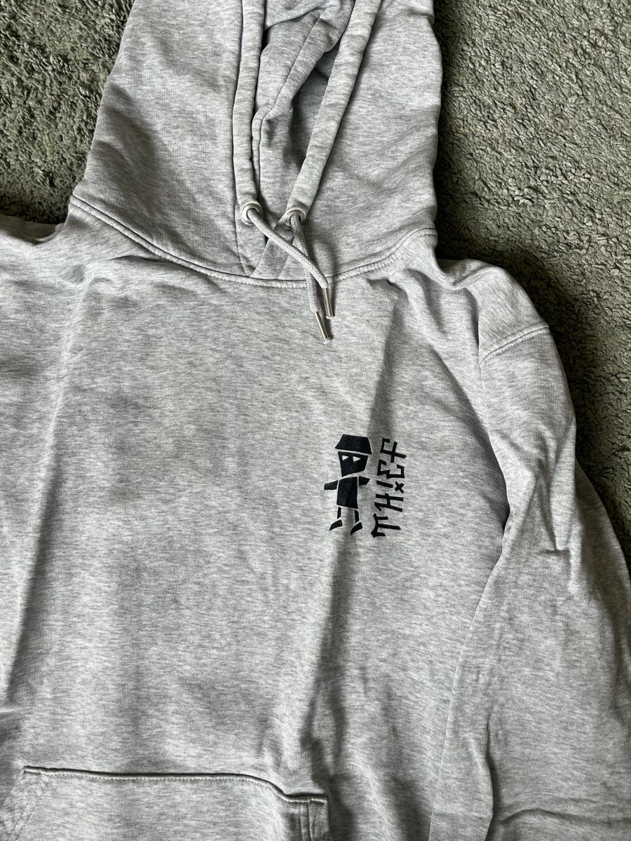 Pullover & Sweatshirts: Thief Hoodie, Grösse S – Gebraucht aus Sachseln von suruam01 1