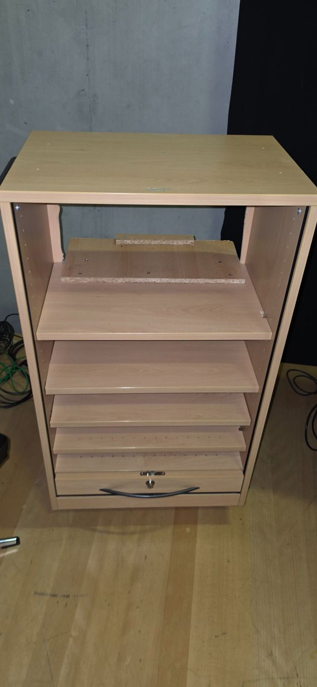 Wandhalterungen: Audioschrank / Audio Rack – Gebraucht aus Schönenwerd von vino_subi 1