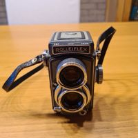Rolleiflex 4x4 grau baby