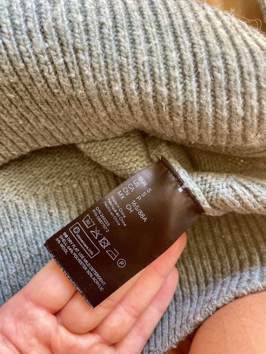 H&M Pullover & Sweatshirts: Rollkragenpullover hellgrün/grau, sehr weit geschnitten, S – Gebraucht aus Zürich von Carlajimena 6