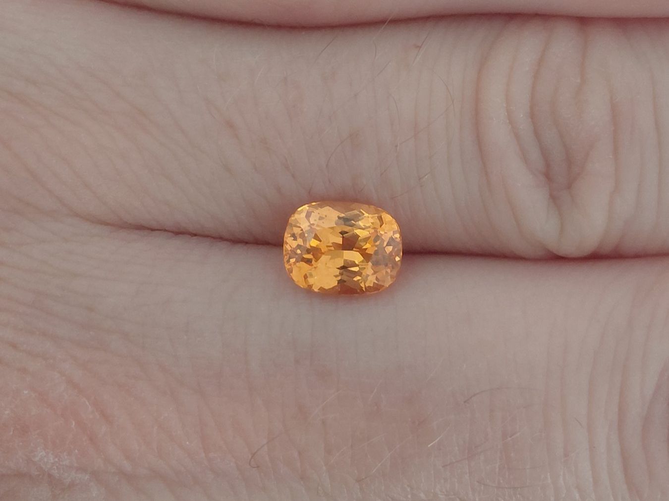 Pietre preziose: Spessartite 1.8 Glowing – Usato da Bévilard venduto da Yougems 1