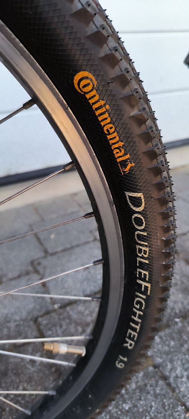 Velos: Einsteiger-Mountainbike   13" Stahlrahmen – Gebraucht aus Hellikon von Olbee 6