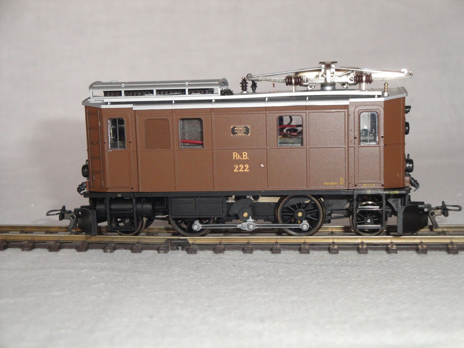 Bemo Modellini di ferrovie: Bemo RhB-Ge 2/4 222 – Nuovo e nell'imballaggio originale da Wolfwil venduto da heinzs3575 3