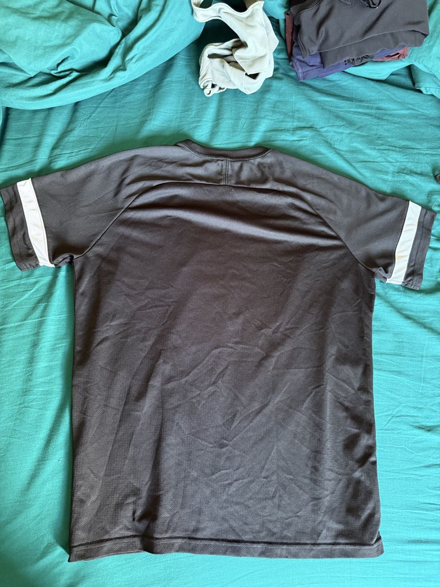 Nike Canottiere & Pantaloni: Maillot Nike noir – Usato da La Sagne NE venduto da Fanta2311 1