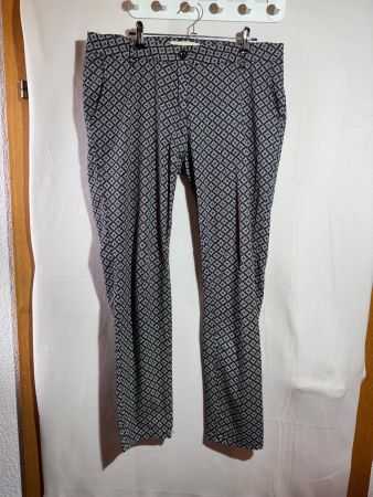 Gemusterte Hose von Zara Basic Gr. L