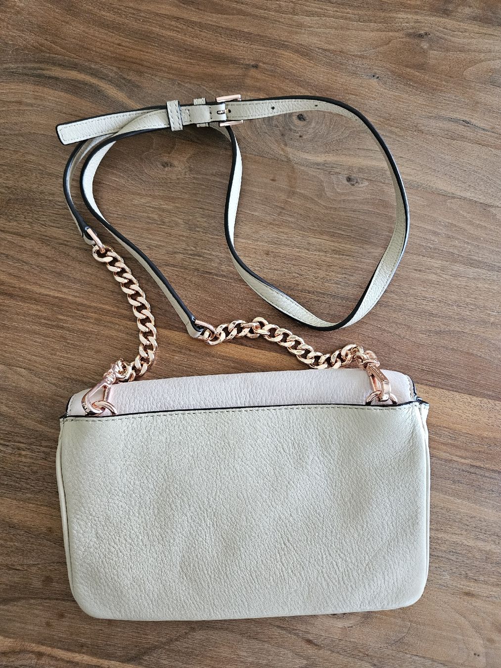 Michael Kors Borse da donna: Michael Kors Lederclutch – Nuovo (secondo la descrizione) da Elgg venduto da and_2x26 1