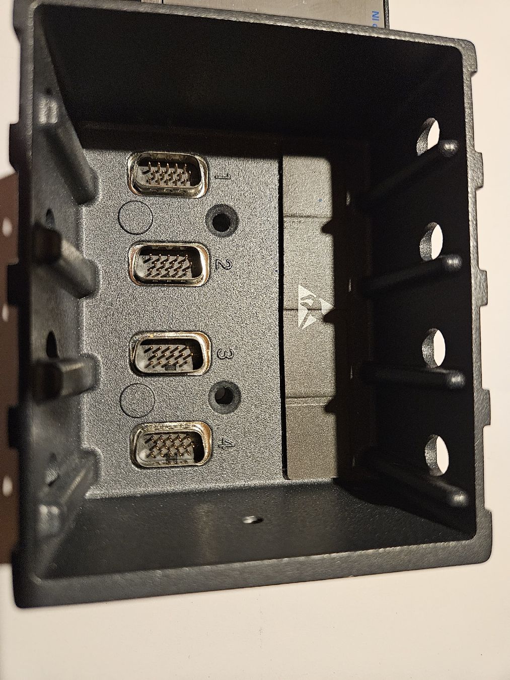 National Instruments Componenti elettronici: NI cRIO-9076 – Usato da Kölliken venduto da 7-ELEVEN 1