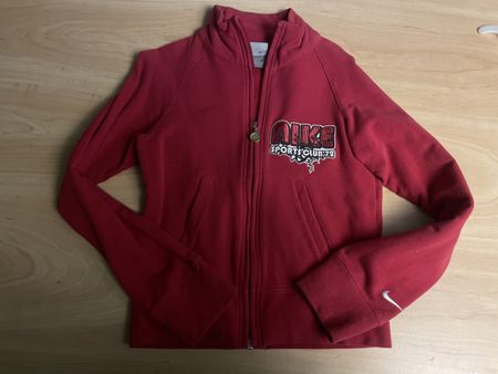 Neuwertiges Nike Sweat Jäckli Gr. 128/140