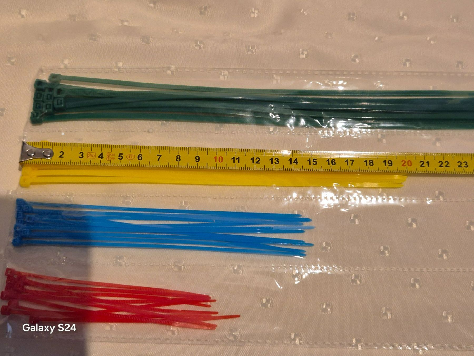 Tutti gli attrezzi: Neue Legacci-Kabelbinder, 4er-Set! – Nuovo e nell'imballaggio originale da Losone venduto da bal_gfp6 4