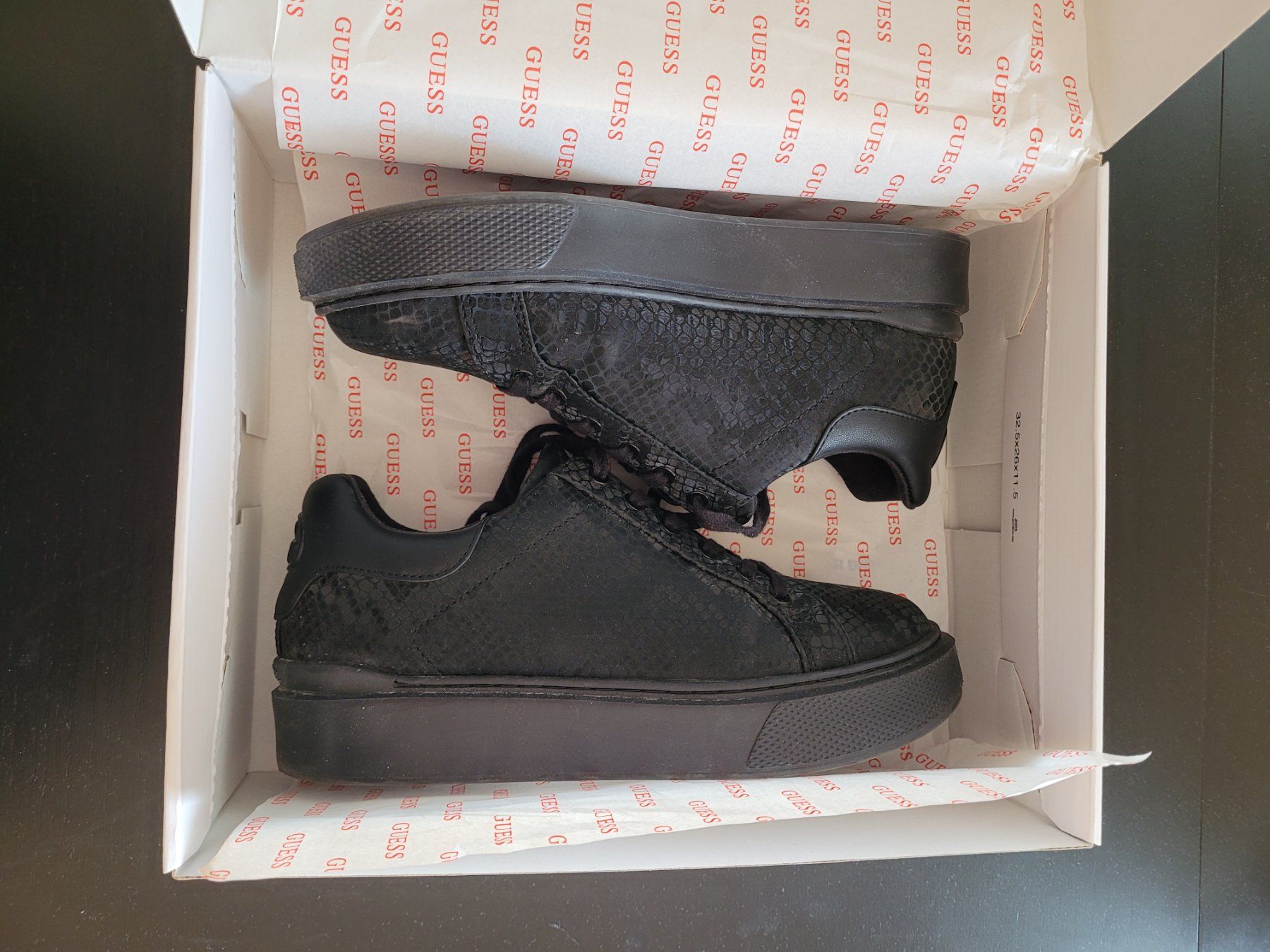 Guess Scarpe da donna: Guess basket – Nuovo (secondo la descrizione) da Biel/Bienne venduto da Leila32 1