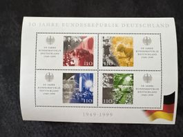 Timbres 50 ans République Fédérale Allemagne 1949-1999