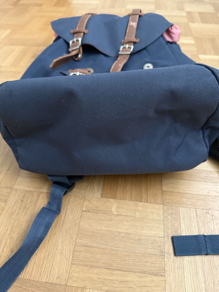 Herschel Zaini: Backpack Rucksack Herschel blue damaged with red pattern – Difettoso da Baden venduto da LucyPeckam32 9