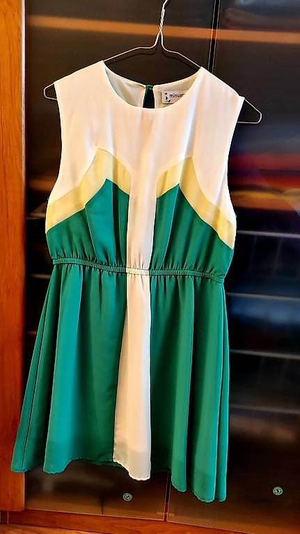 Robes: Sommer kleider – D'occasion à Nürensdorf par conceicao74
