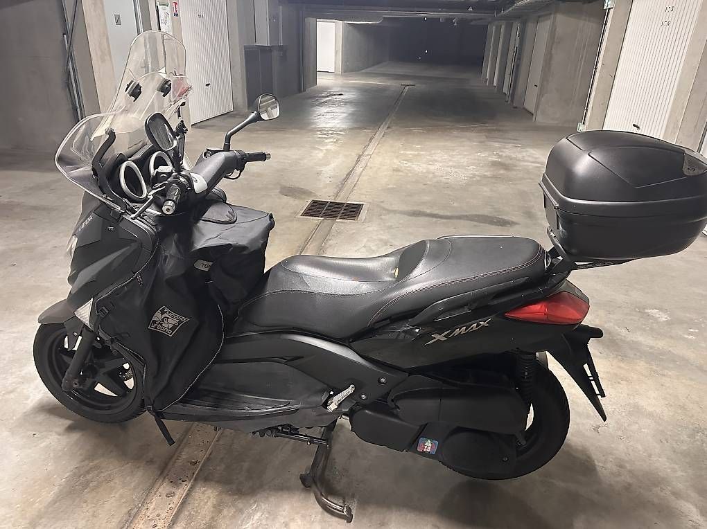 Strasse: Yamaha XMAX 250/2011 visite Ok – Gebraucht aus Chêne-Bourg von jer_xv6d 2