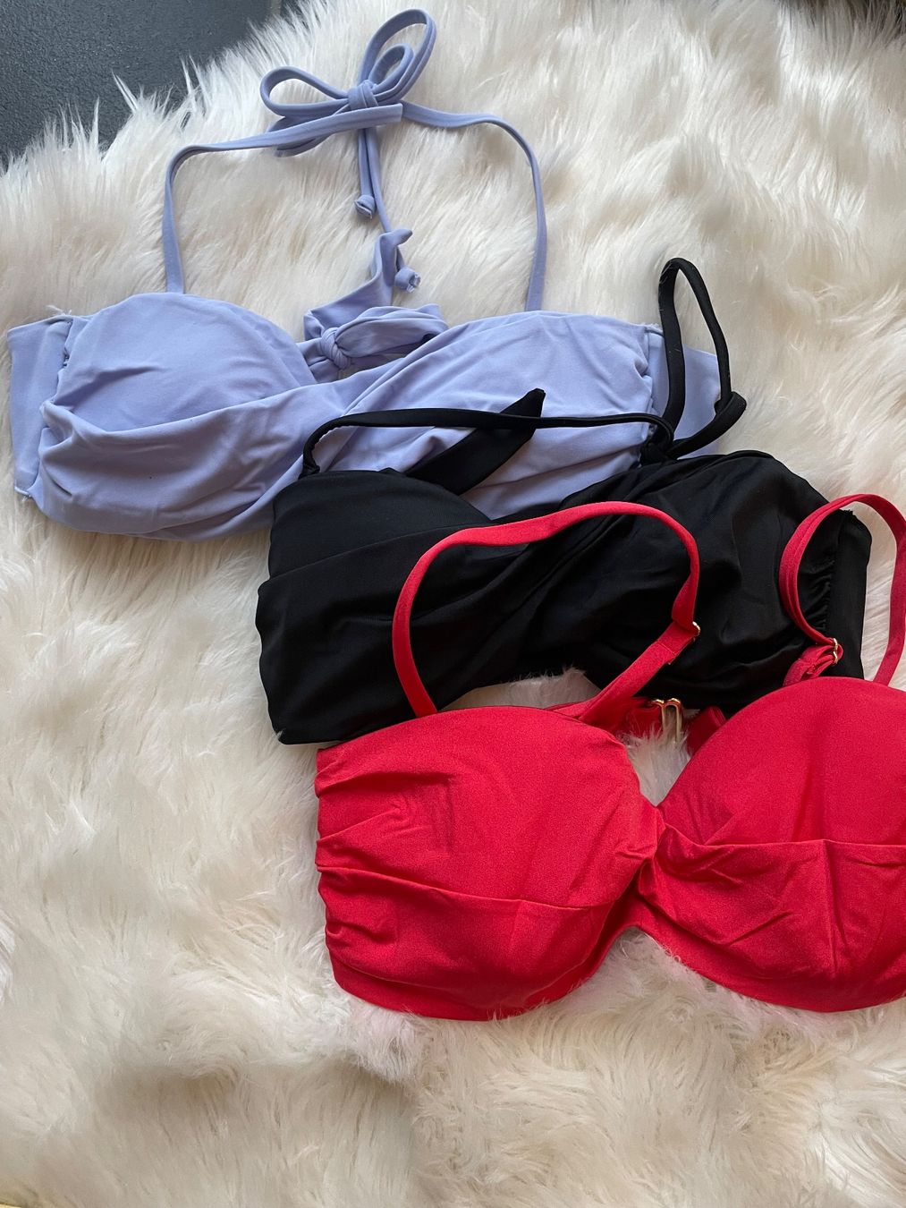 Costumi da bagno & Bikini: Sommer Bikini Set, drei Oberteile, versch. Farben – Nuovo (secondo la descrizione) da Dübendorf venduto da ja-m 1