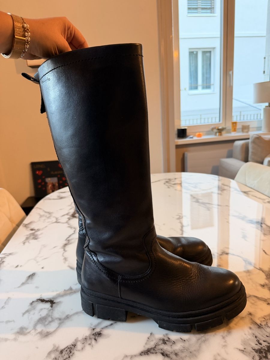 Tamaris Chaussures femmes: hohe Stiefel Tamaris – D'occasion à St. Gallen par lio_75kd
