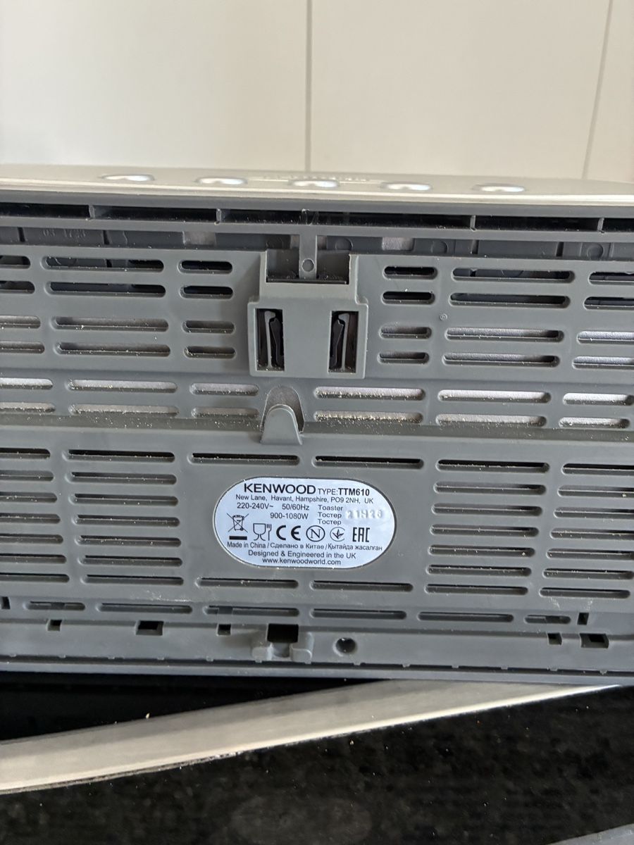 Kenwood Elettrodomestici da cucina: Kenwood TTM610 toaster – Usato da Schönenwerd venduto da P.Zwackelmann 4
