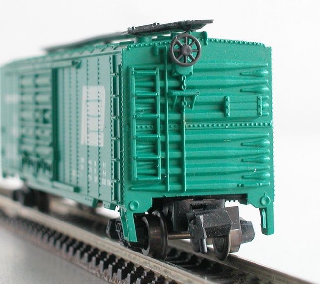 Trix Modellini di ferrovie: Trix US Box Car Penn Central Spur N – Usato da Oberwil BL venduto da Klang 2