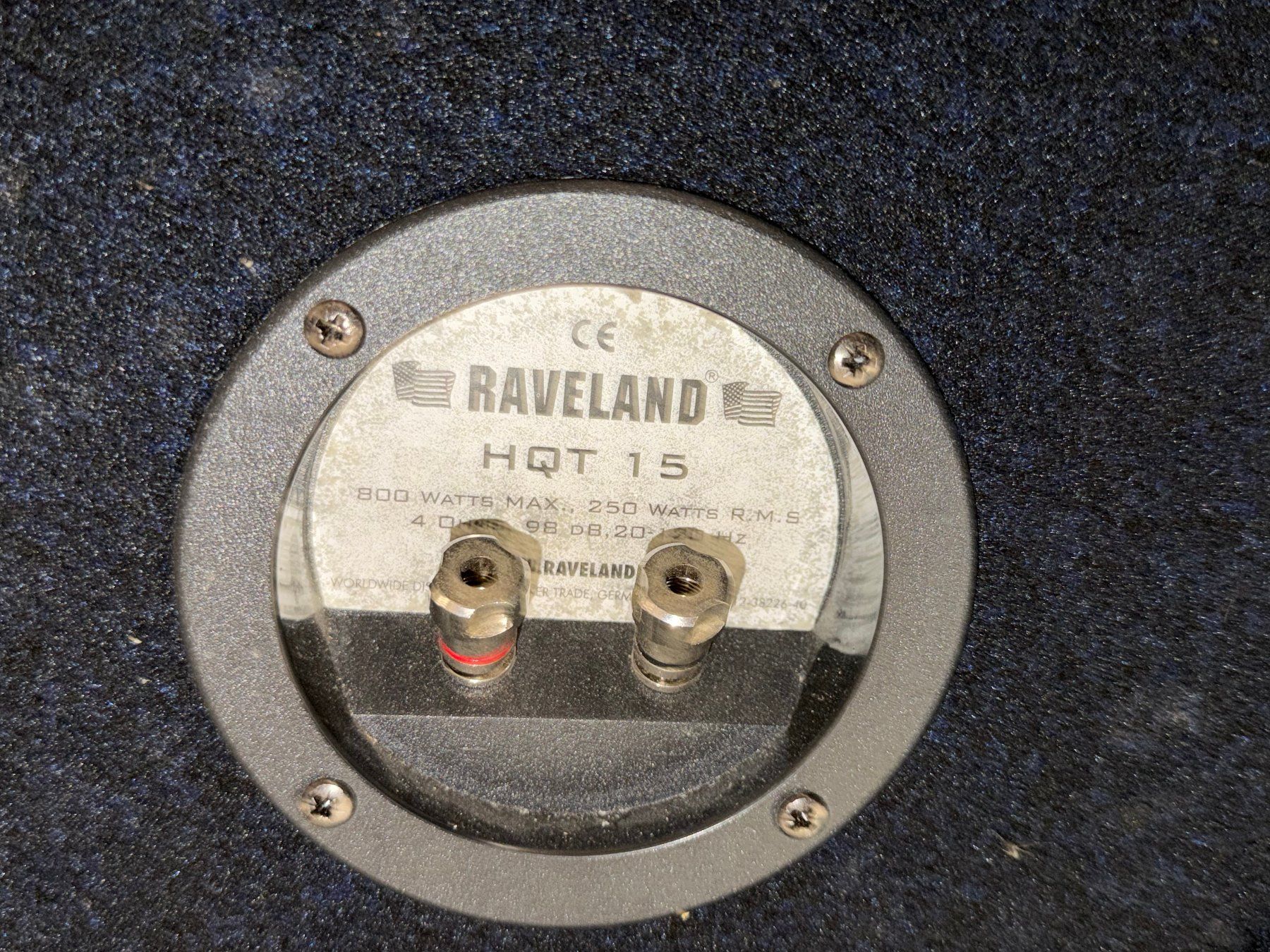 Lautsprecher: Raveland Subwoofer – Gebraucht aus Winterthur von .exe 2