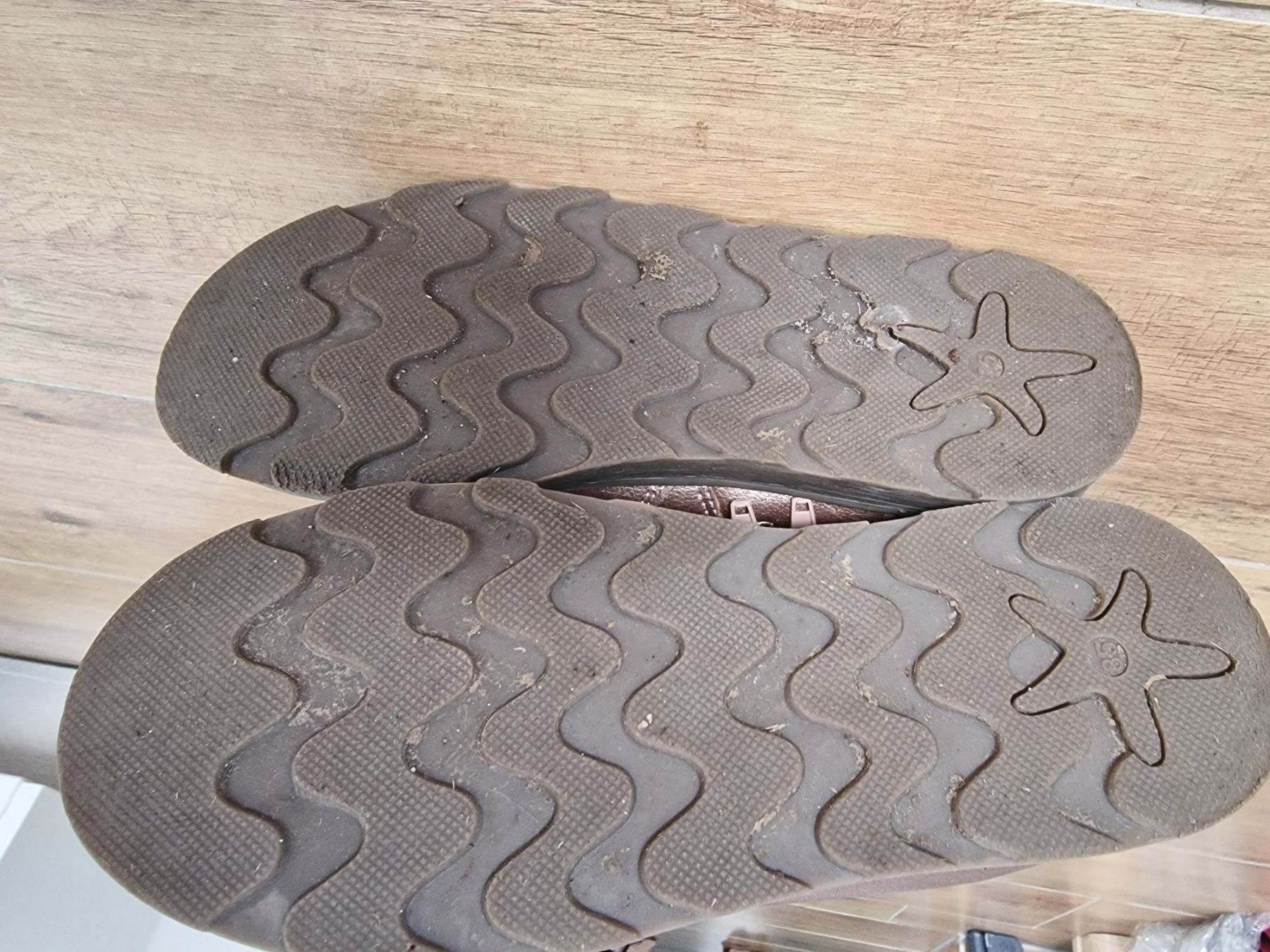 Friboo Scarpe per ragazze: Kinder Stieffeln kurz Grösse 35 – Usato da Knonau venduto da liebenic01 4