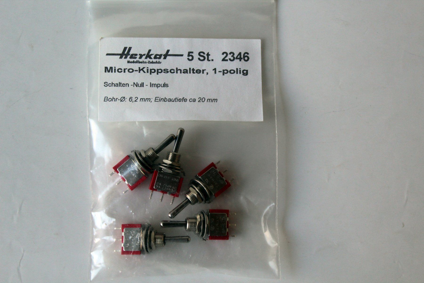 Modellini di ferrovie: HERKAT - Micro-Kippschalter (Schalten - Null - Impuls) – Nuovo e nell'imballaggio originale da Roggwil BE venduto da DEGI_TOYS