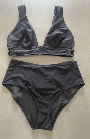 Magnifique bikini Aubade noir brillant 2 pièces 