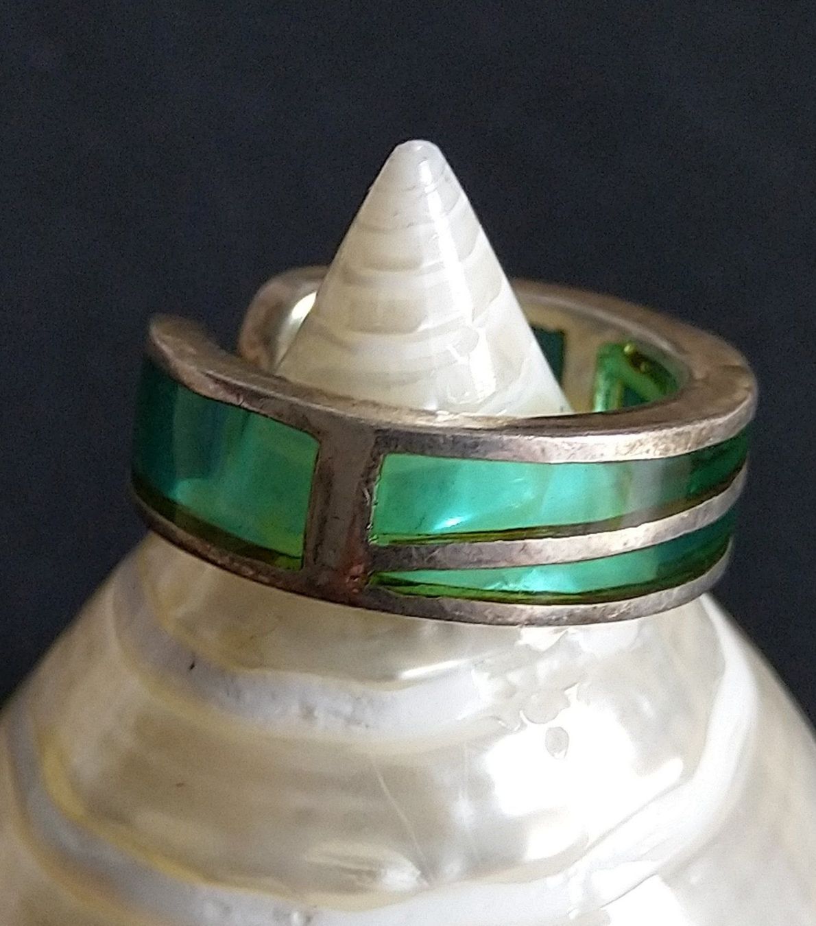 Anelli: MODERNER RING IN 925 SILBER GRÜN TRANSPARENT – Usato da Romanshorn venduto da BoutiqueA 1