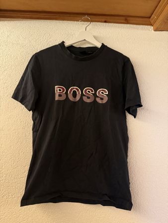 T-Shirt Hugo Boss schwarz mit Logoprint guter Zustand