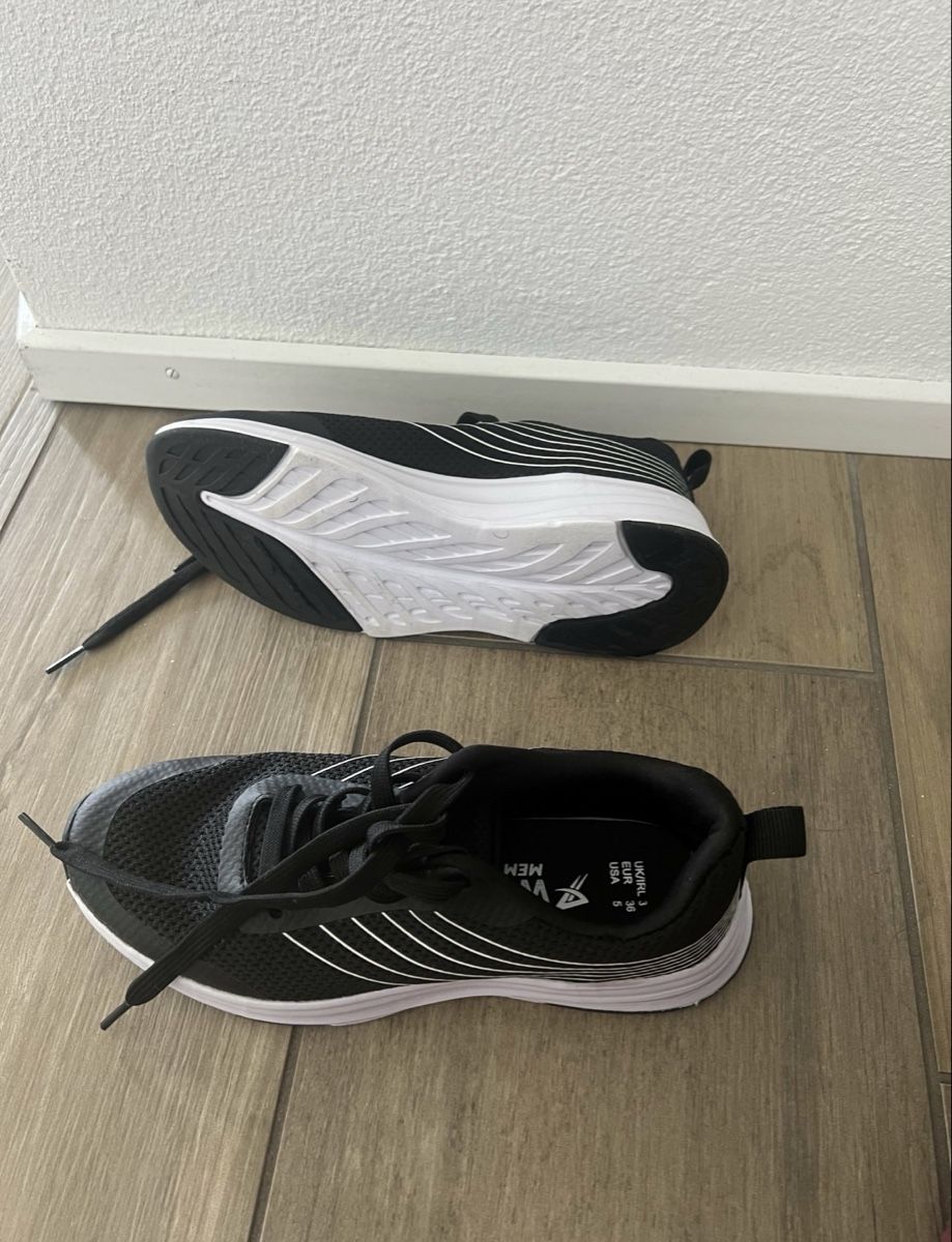 Scarpe da donna: SCHUHE UNGETRAGEN GRÖSSE 36 – Nuovo e nell'imballaggio originale da Dübendorf venduto da ali_g7p8 1
