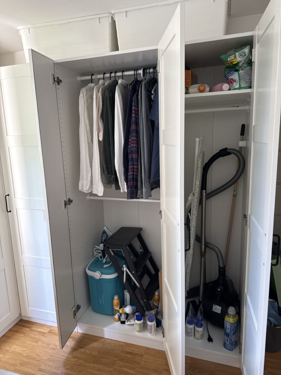 Ikea Armadi: - GRATIS - PAX Wardrobe system white – Usato da Zürich venduto da alv_8v9b 2