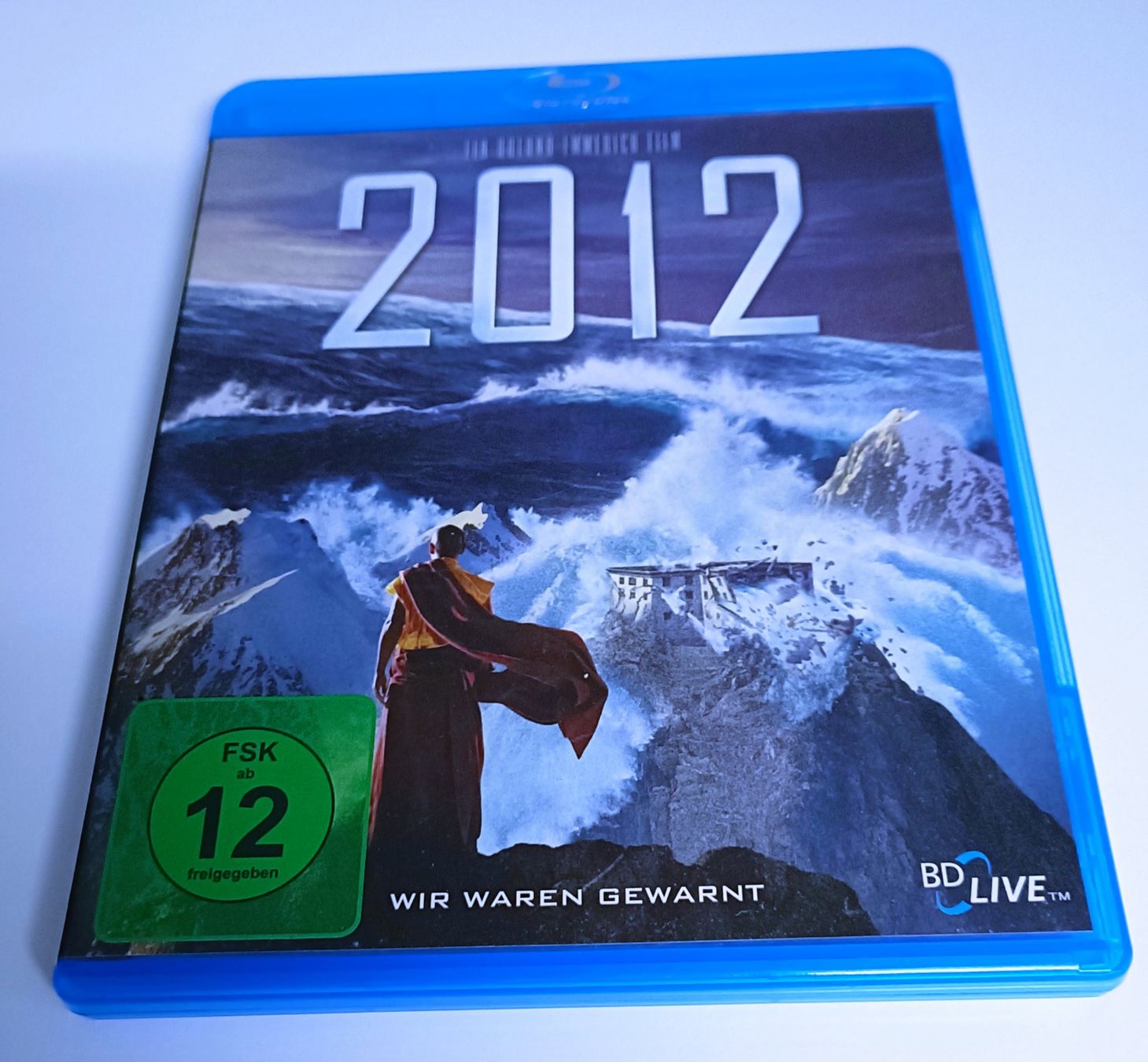 Alle DVDs: 2012 Bluray – Gebraucht aus Köniz von Movieportal007