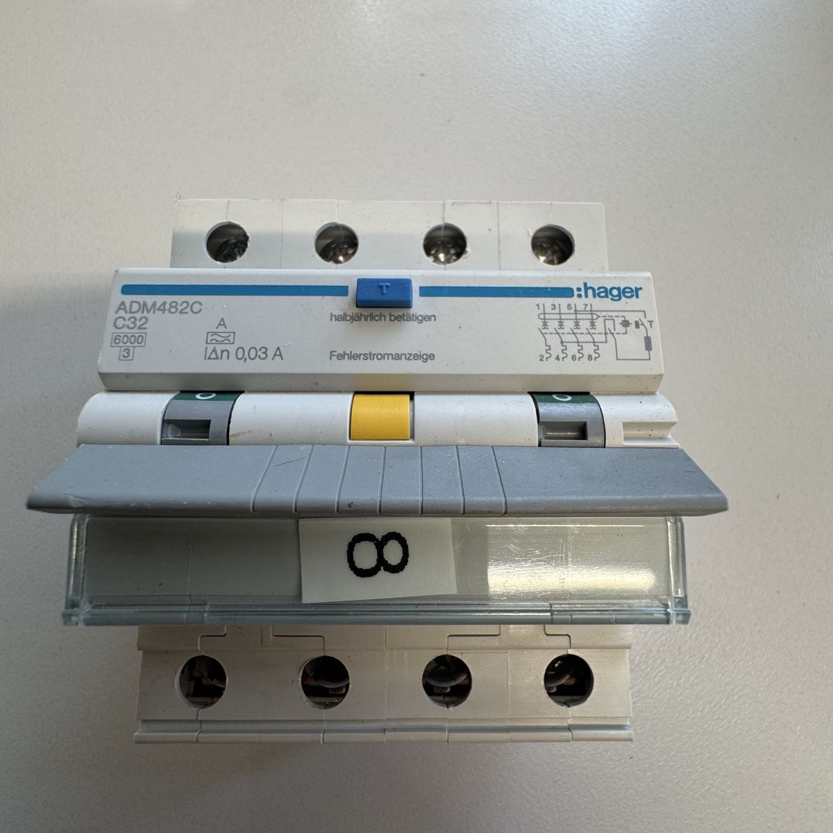 Hager Stromzufuhr: Hager Fehlerstromschutzschalter ADM482C 32A 30mA FI/LS – Gebraucht aus Rheinfelden von
