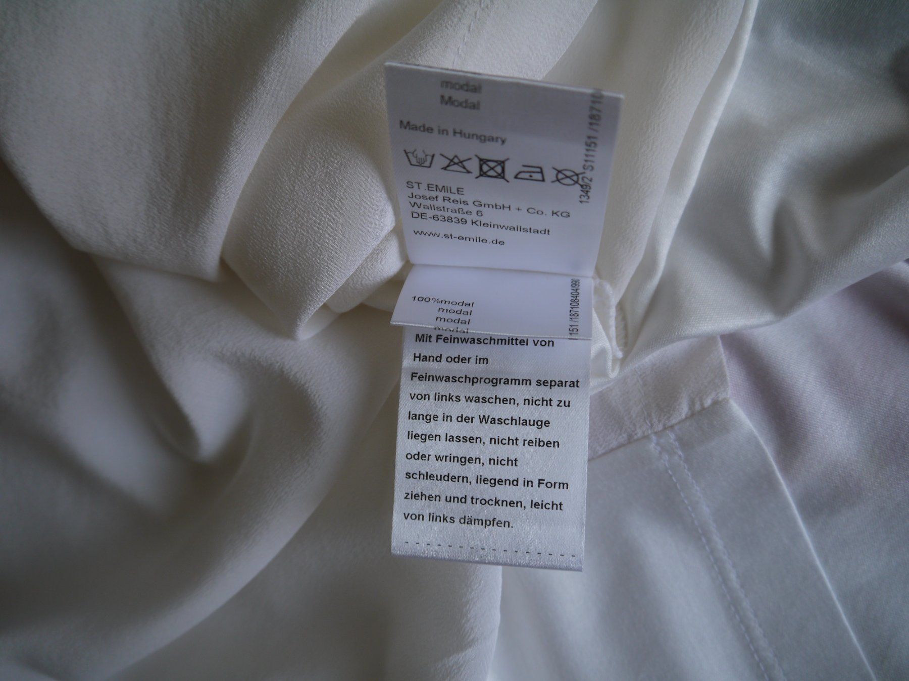 Camicette: St. Emile Bluse aus 100% Modal Gr. 44 – Usato da Hagendorn venduto da Blaf 4